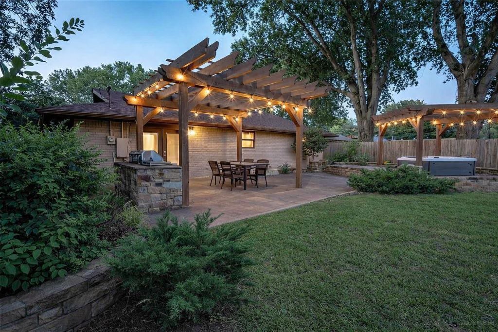 Photo of Outdoor in Norman