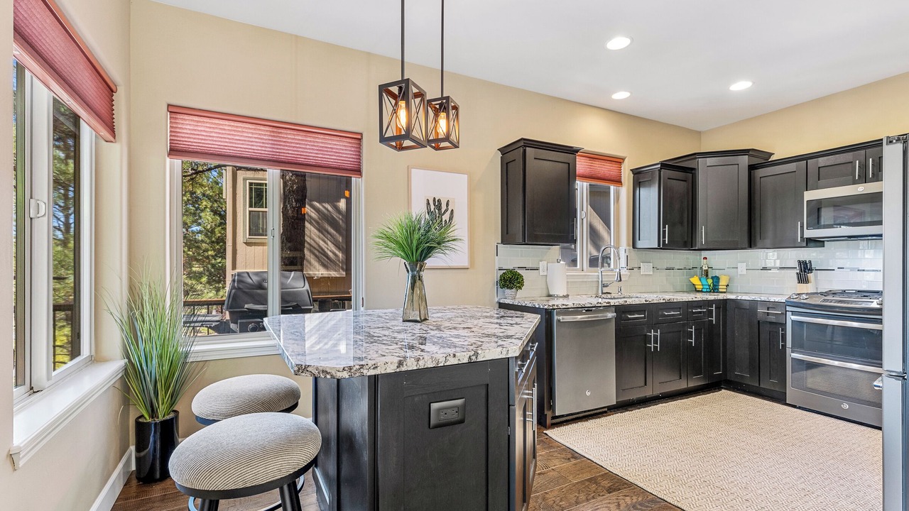 Photo of Kitchen in Ponderosa Trails