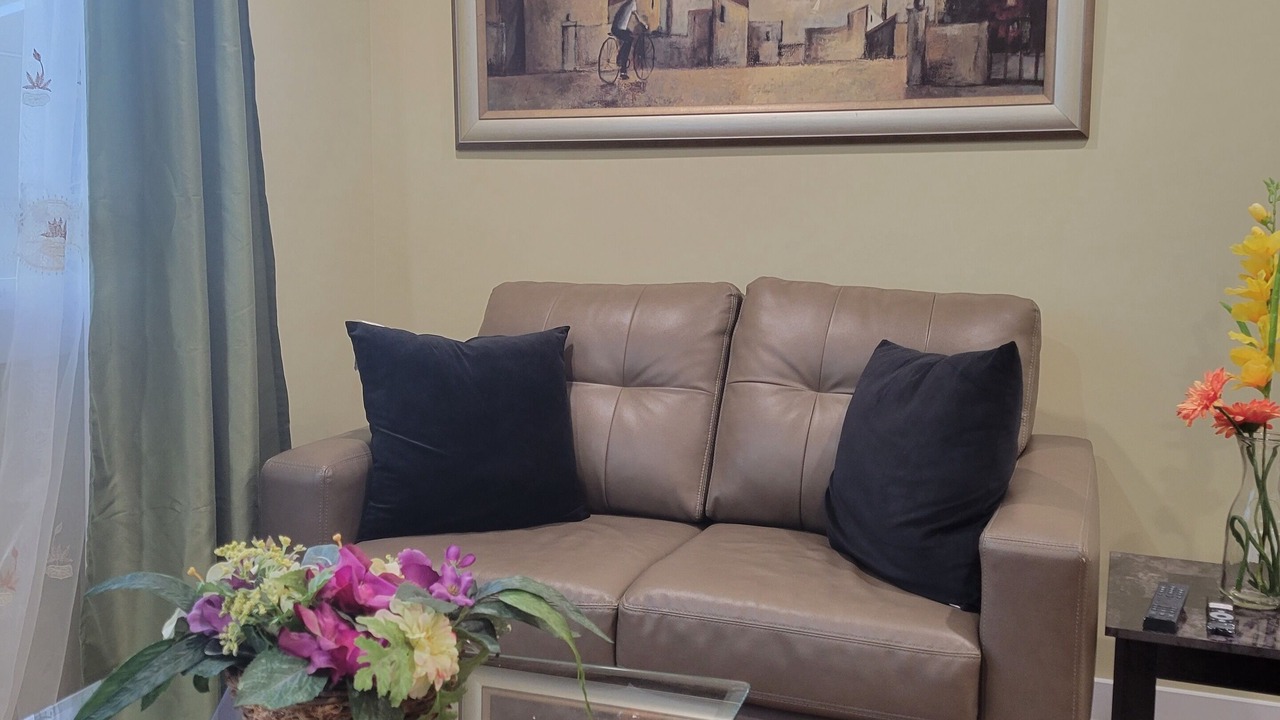 Photo of Livingroom in Ottawa Division
