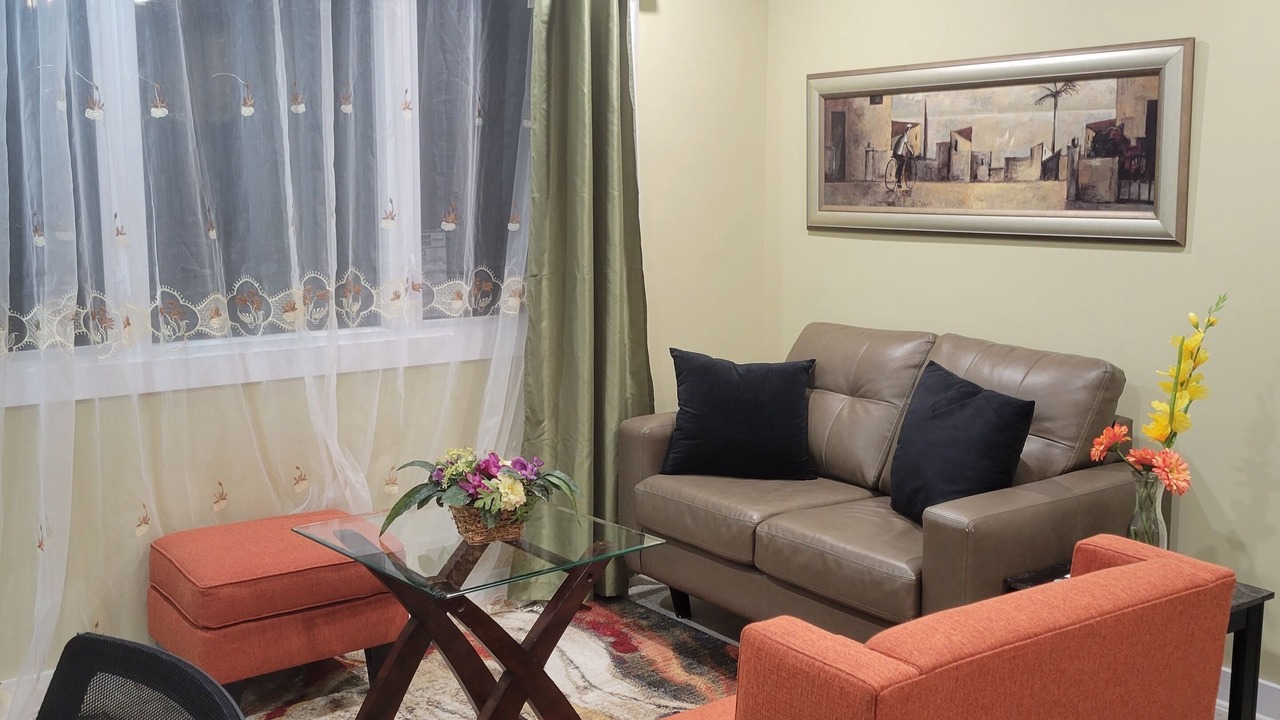 Photo of Livingroom in Ottawa Division
