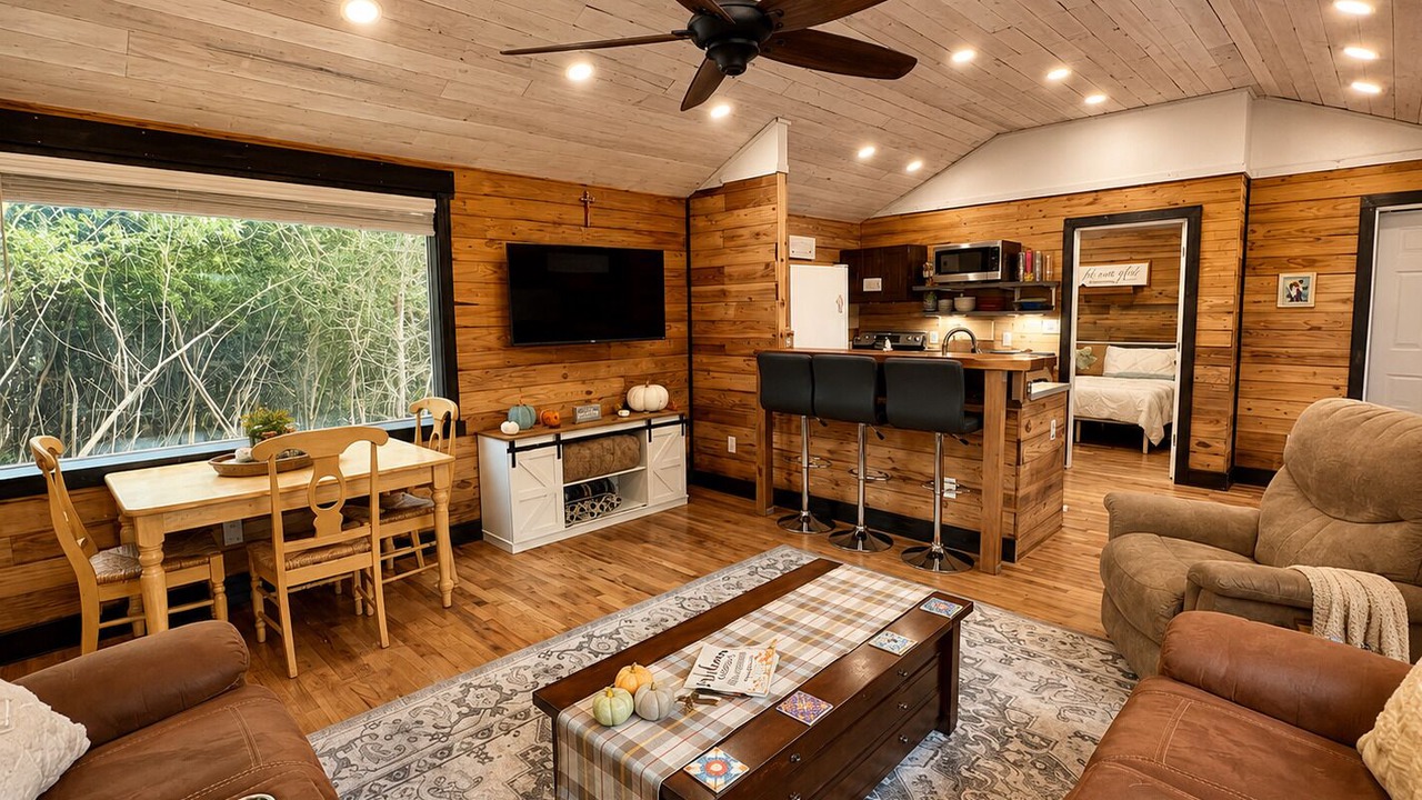Photo of Livingroom in Navasota