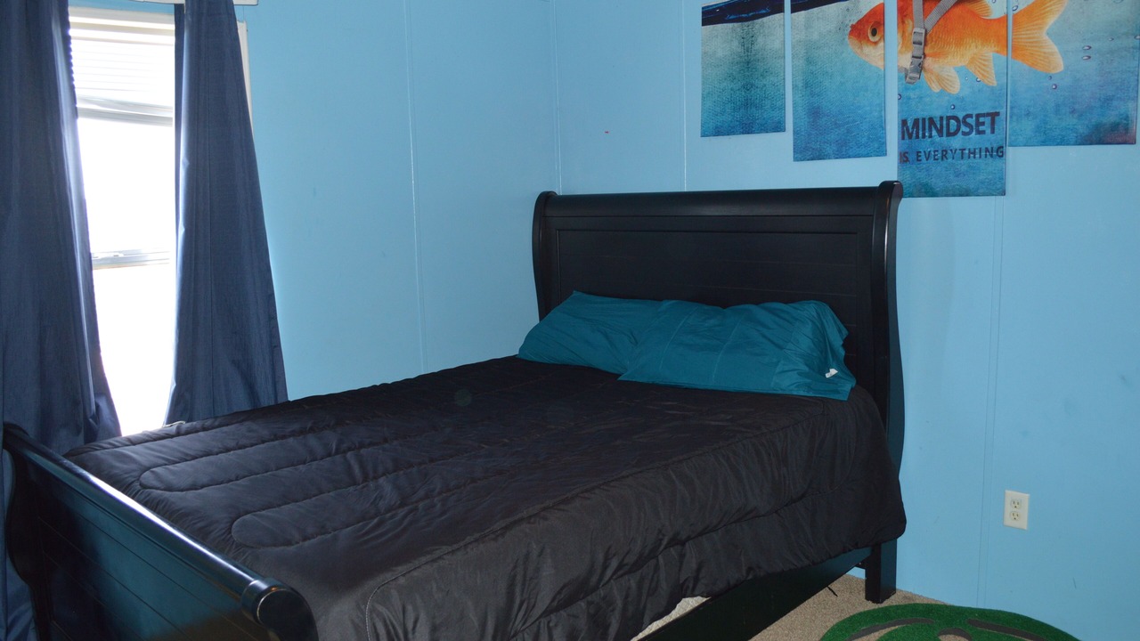 Photo of Bedroom in Allison