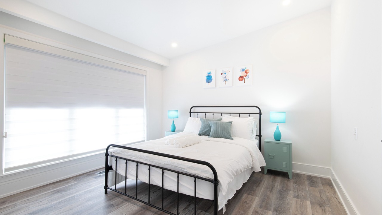 Photo of Bedroom in Thornhill