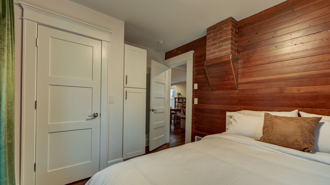 Photo of Bedroom in Snohomish