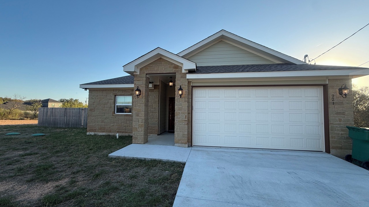 Photo of Outdoor in Granite Shoals