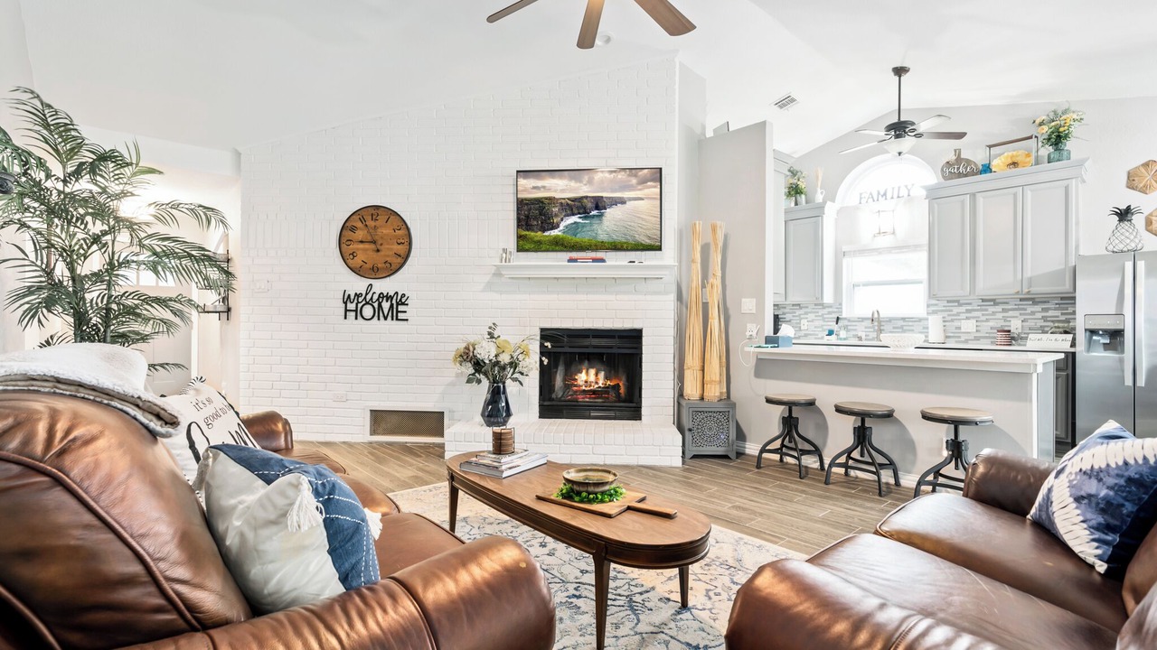 Photo of Livingroom in Waco