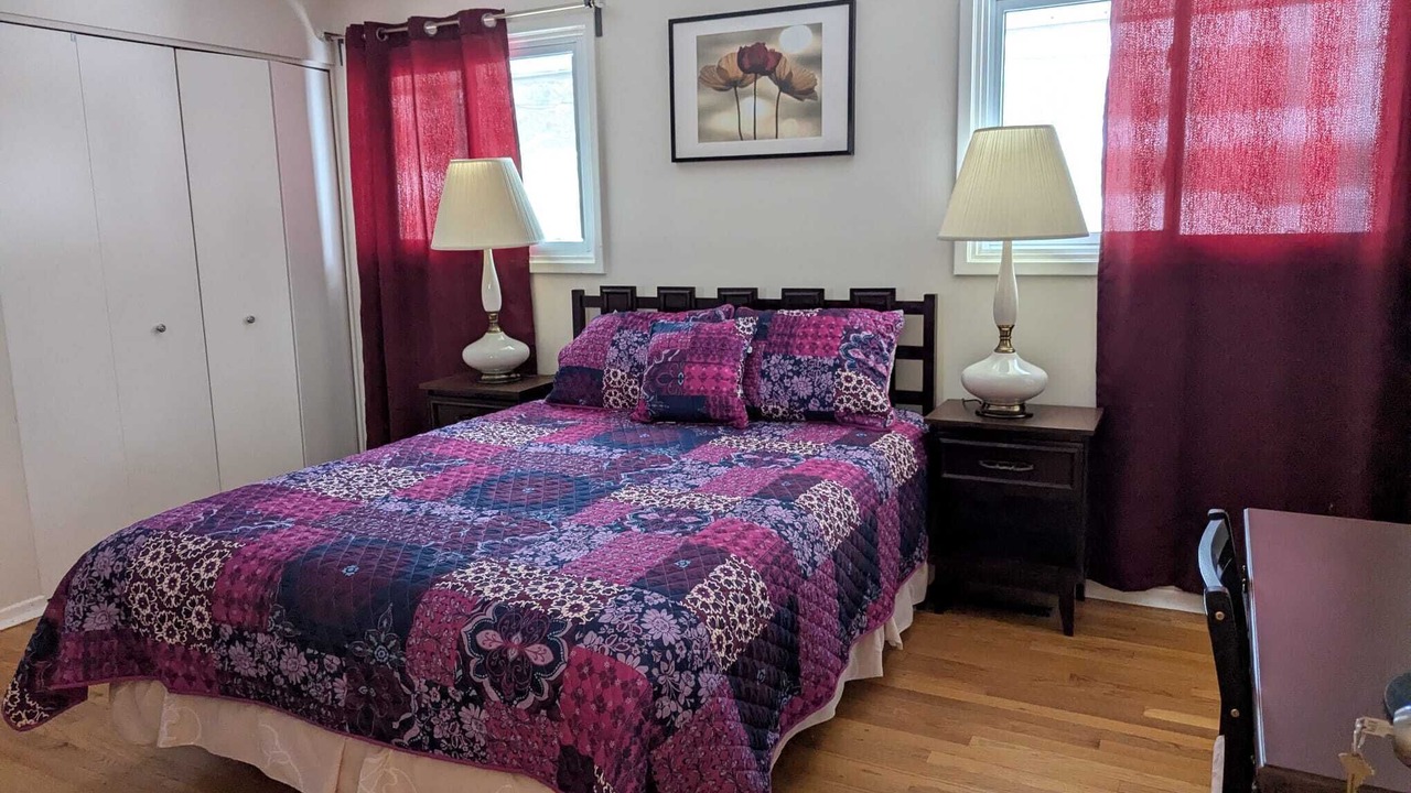 Photo of Bedroom in Ottawa Division
