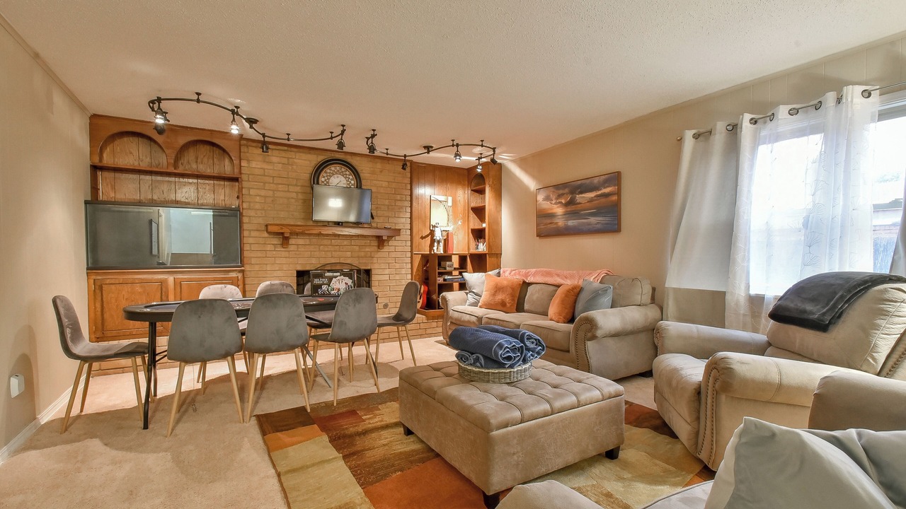 Photo of Livingroom in Central Oklahoma City