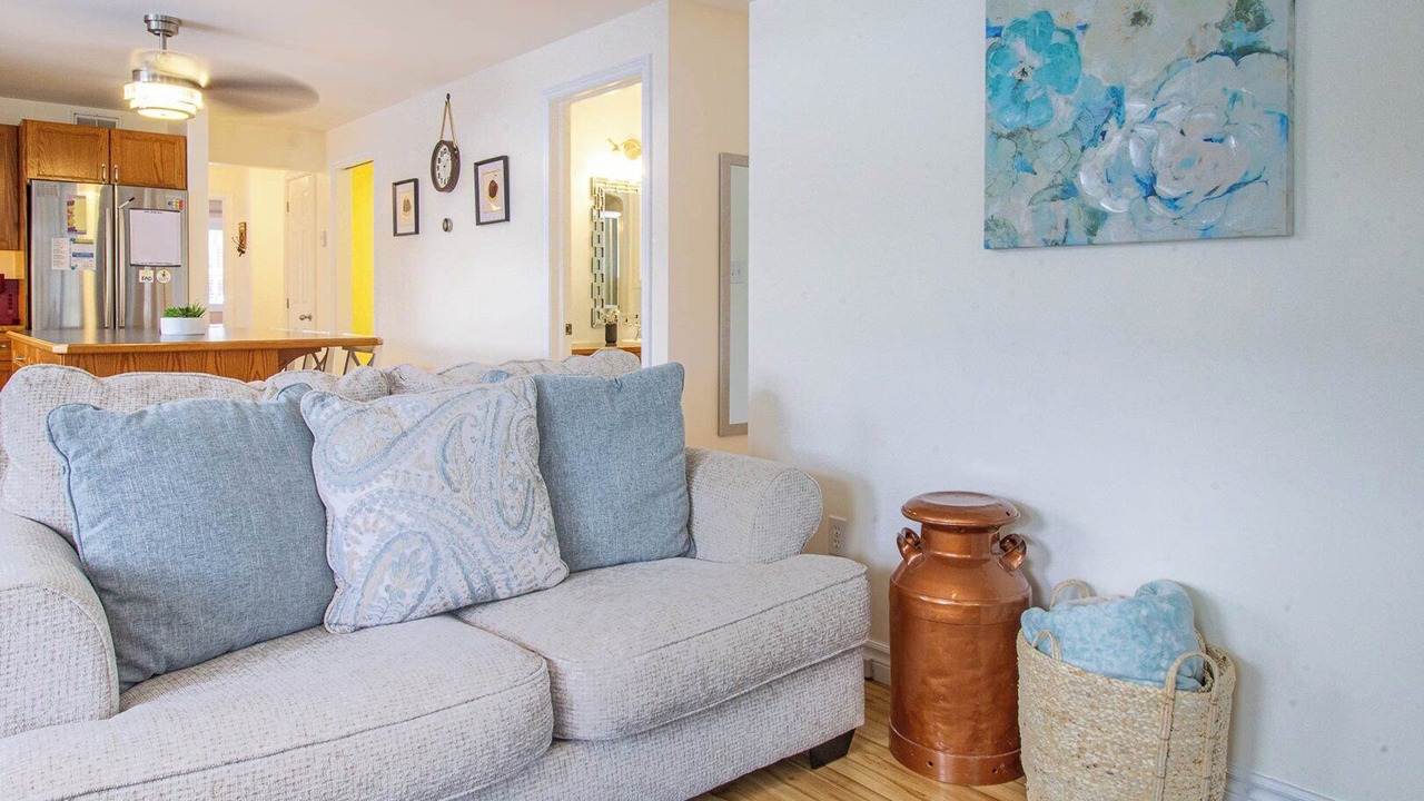 Photo of Livingroom in Addington Highlands