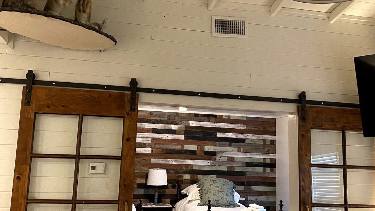 Photo of Bedroom in Grand Saline