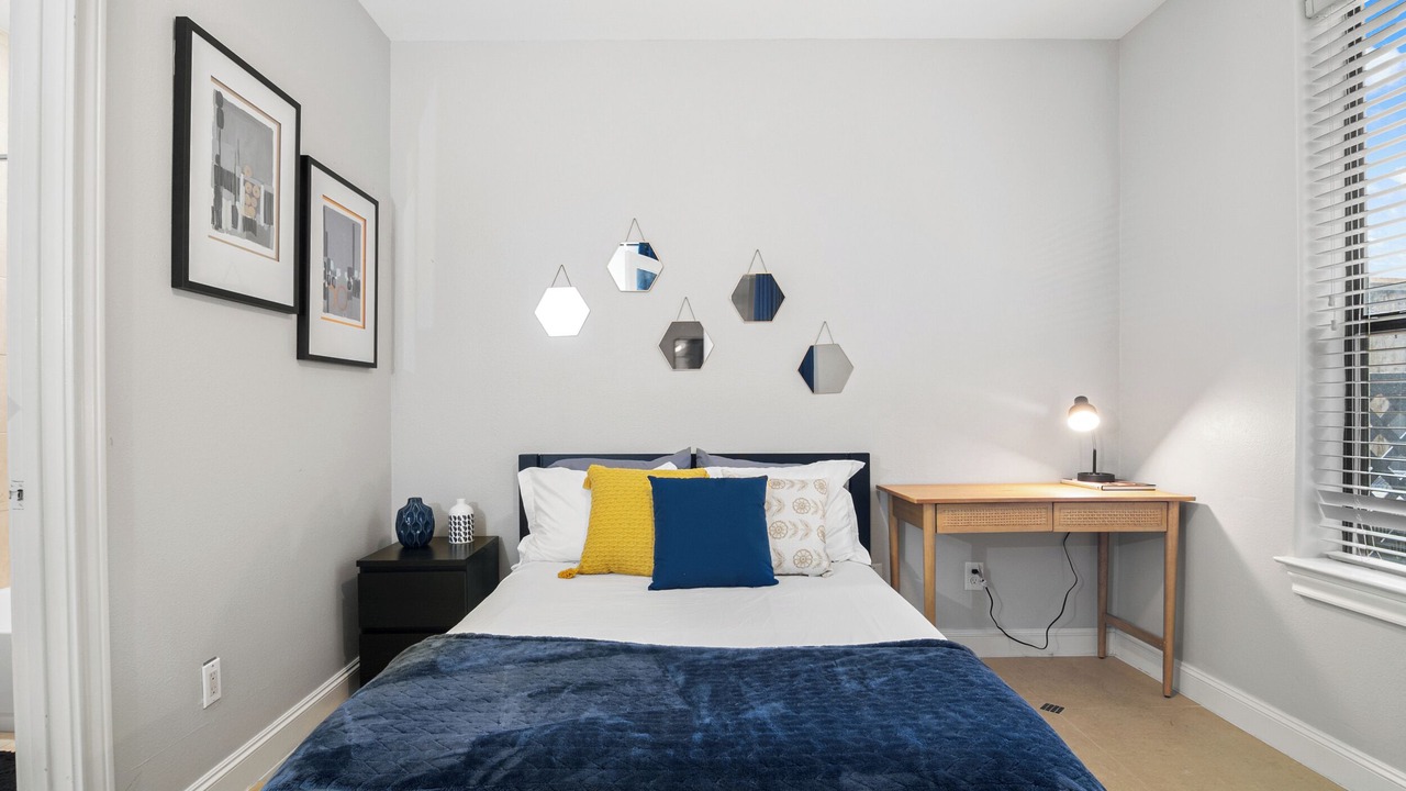 Photo of Bedroom in Lazybrook/Timbergrove