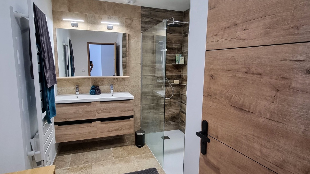 Photo of Bathroom in Bourg-les-Valence