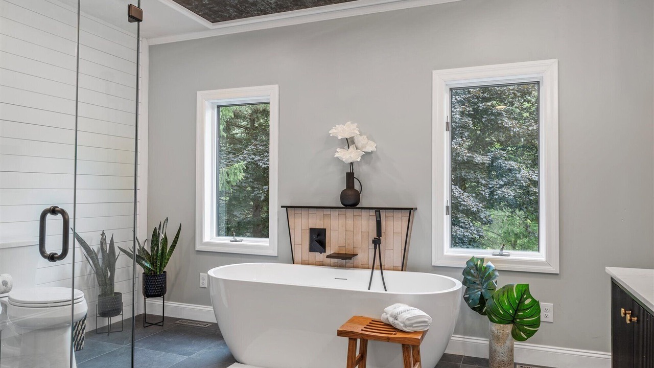 Photo of Bathroom in Syracuse