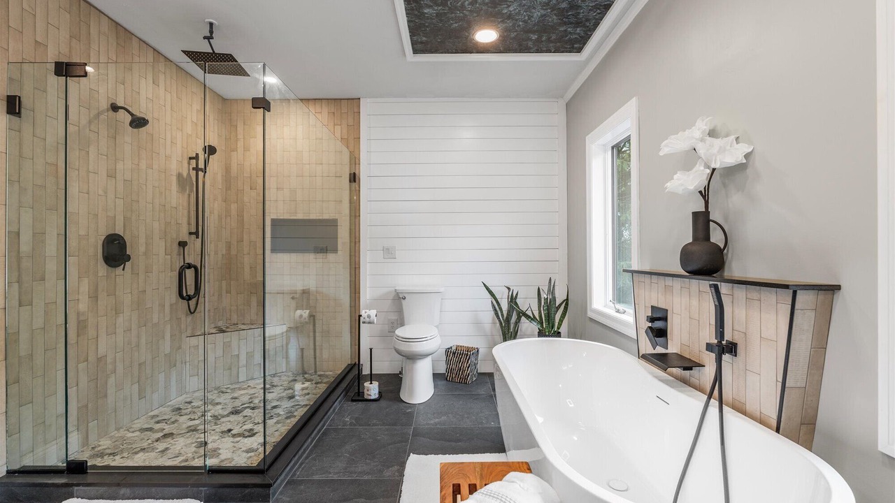 Photo of Bathroom in Syracuse
