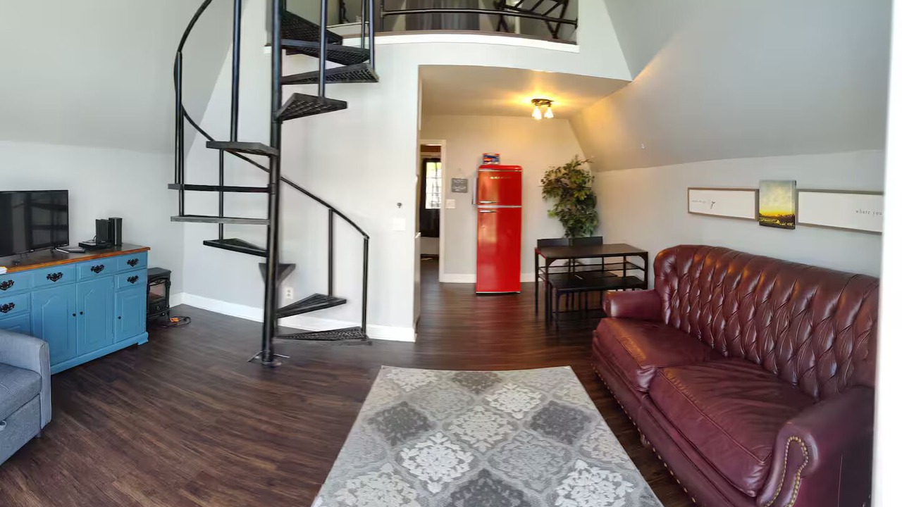 Photo of Livingroom in Summertown