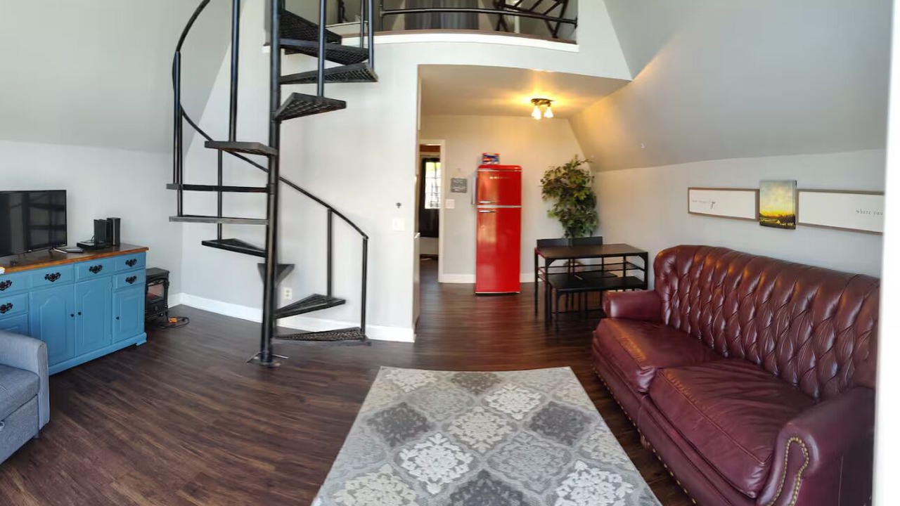 Photo of Livingroom in Summertown