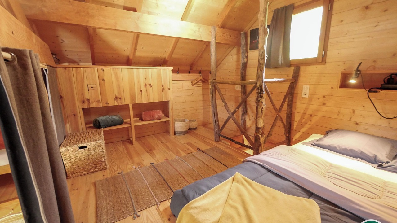 Photo of Bedroom in Saint-Michel-de-Chaillol