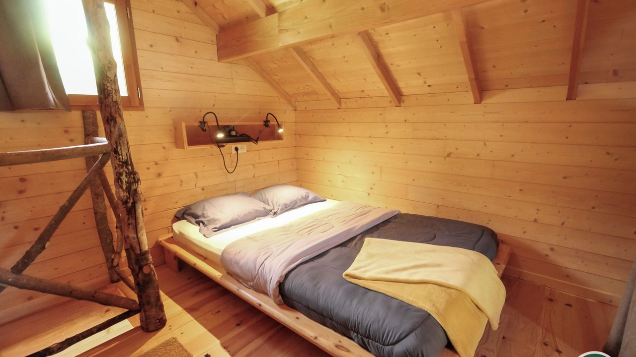 Photo of Bedroom in Saint-Michel-de-Chaillol