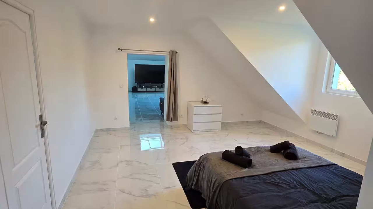 Photo of Bedroom in Luzancy