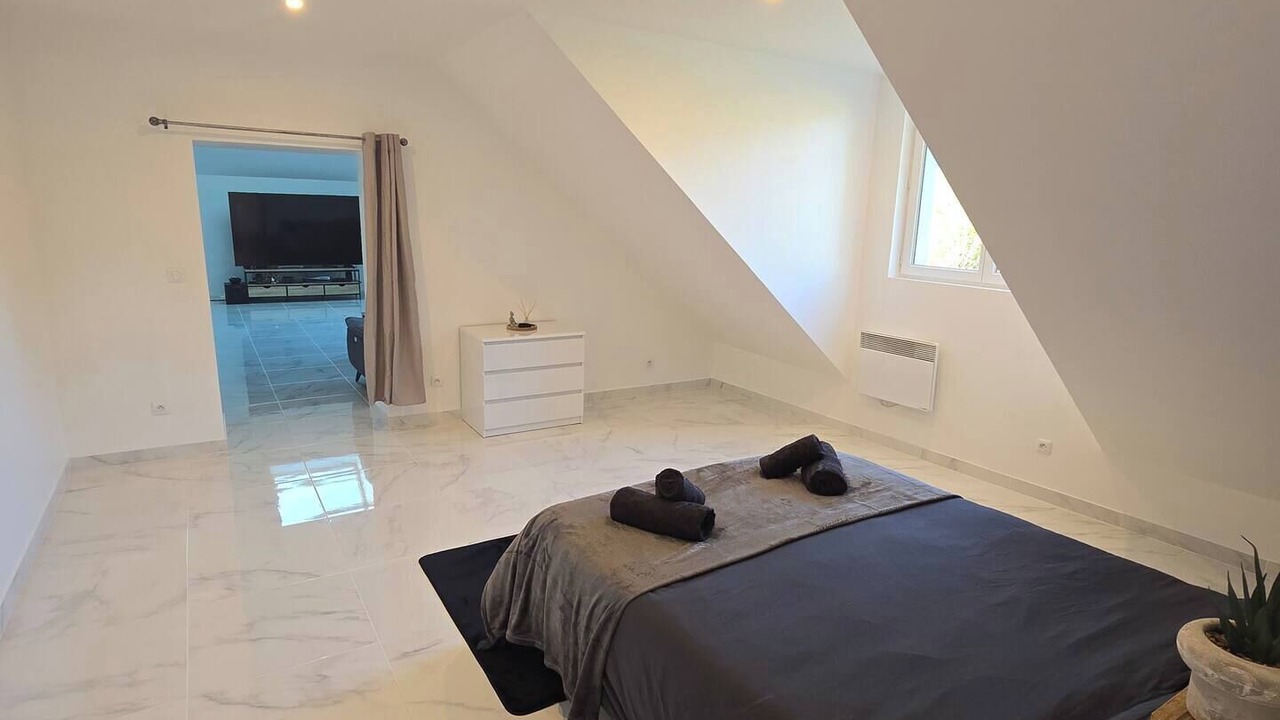 Photo of Bedroom in Luzancy