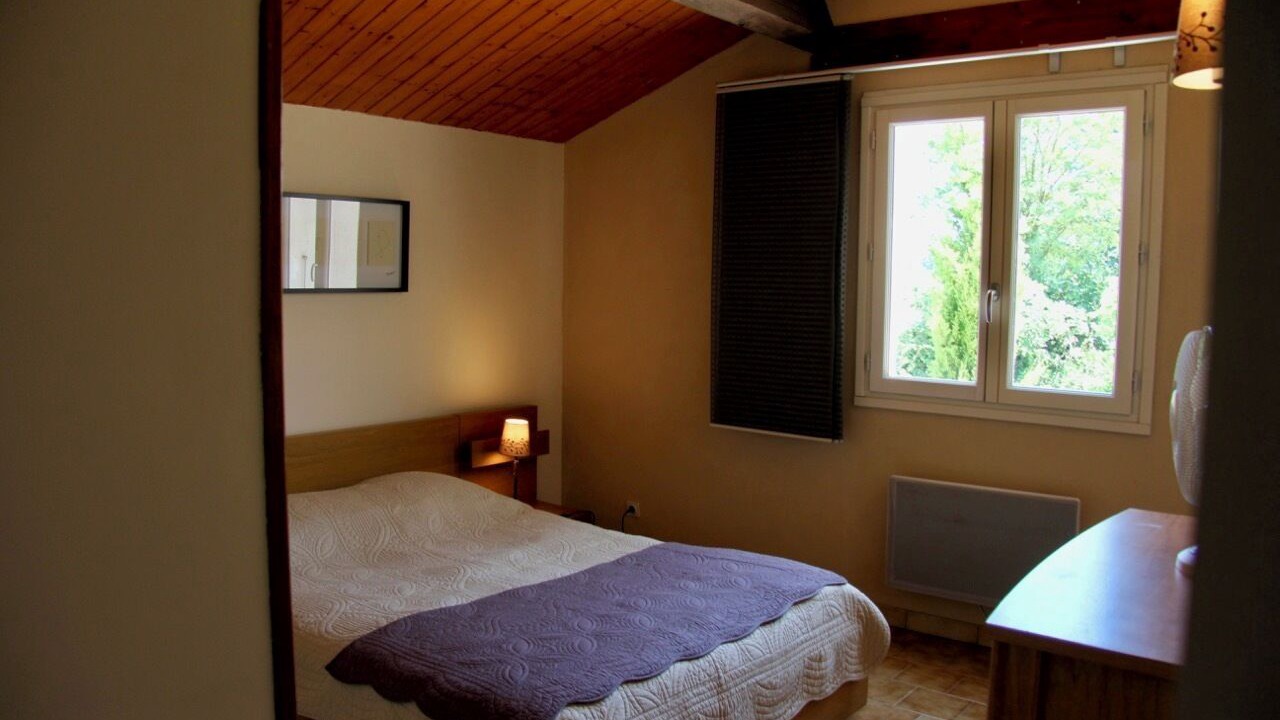 Photo of Bedroom in Saint Alban Auriolles