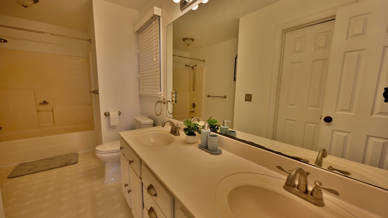 Photo of Bathroom in Apex