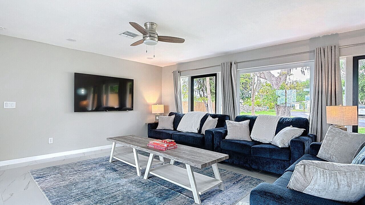 Photo of Livingroom in Charlotte Harbor