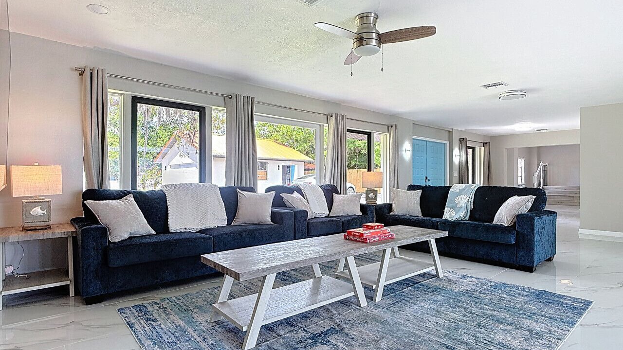 Photo of Livingroom in Charlotte Harbor