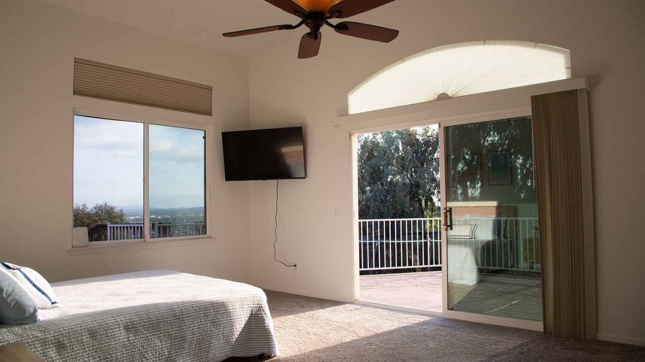 Photo of Bedroom in North Broadway
