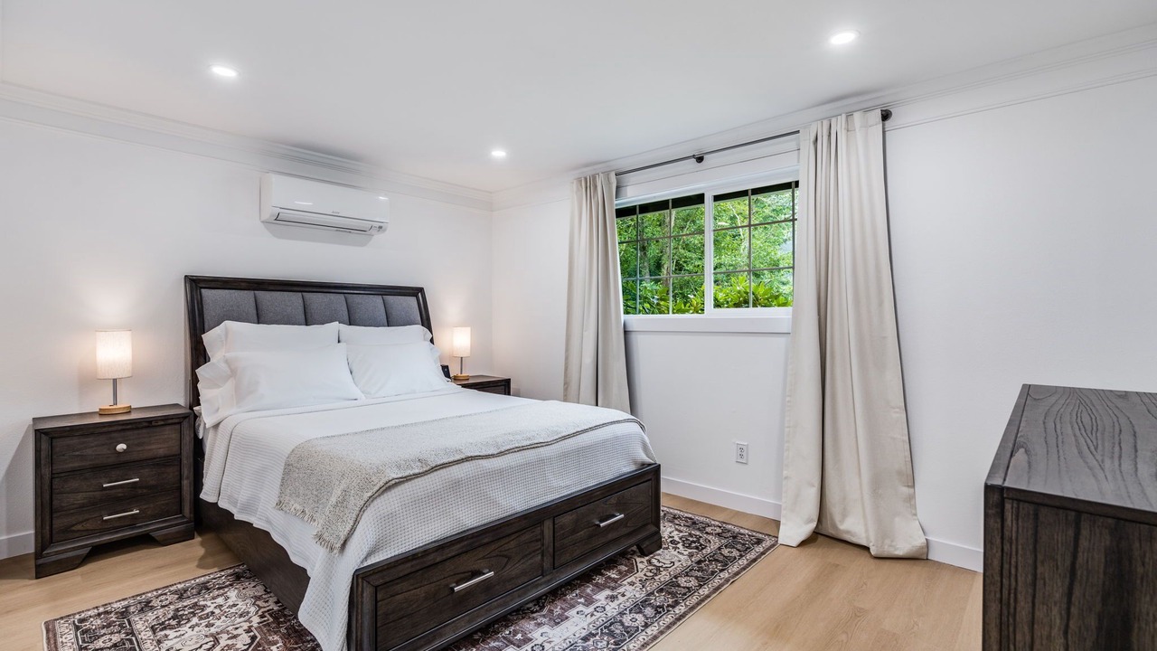 Photo of Bedroom in University Place