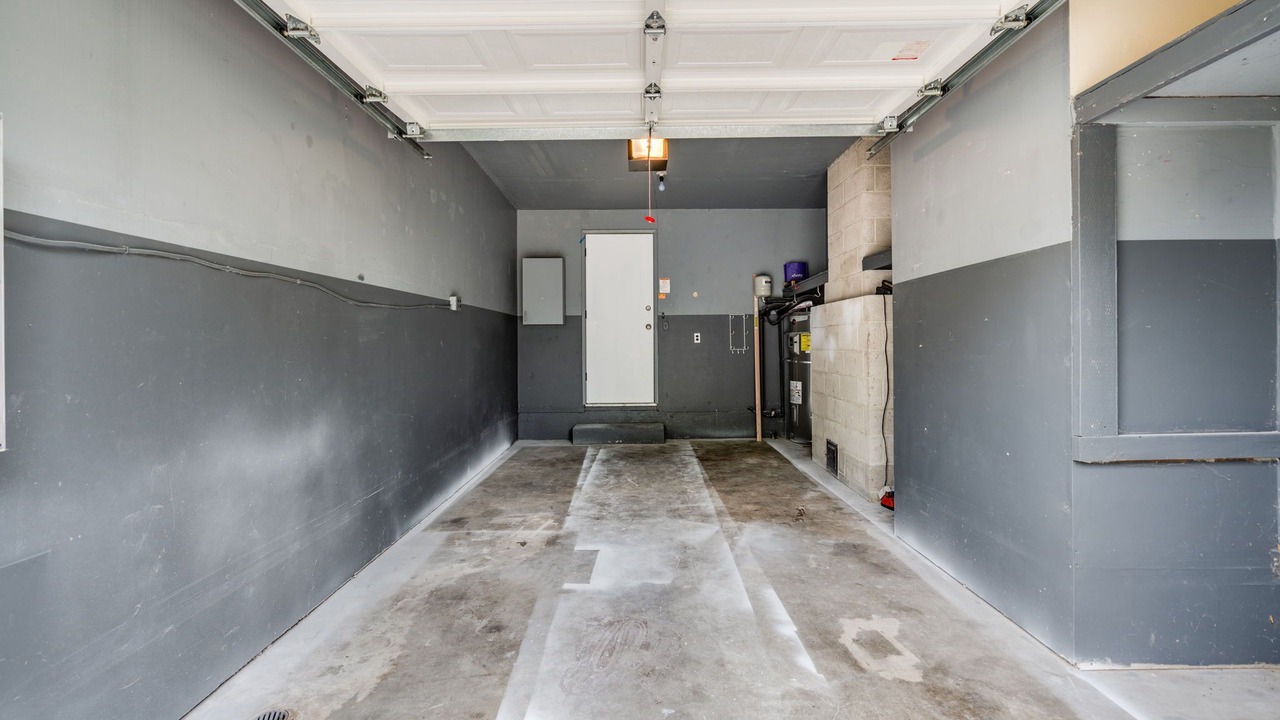 Photo of Others in University Place