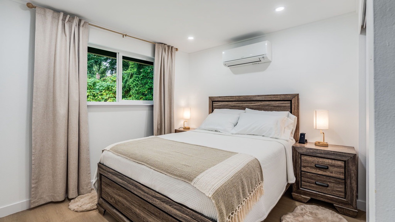 Photo of Bedroom in University Place