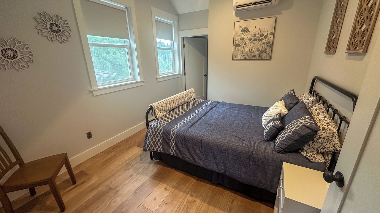 Photo of Bedroom in Camas