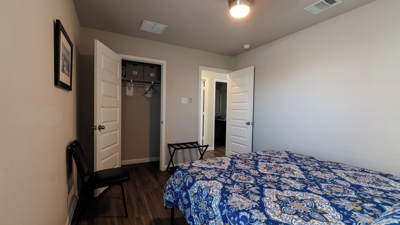 Photo of Bedroom in Iowa Colony