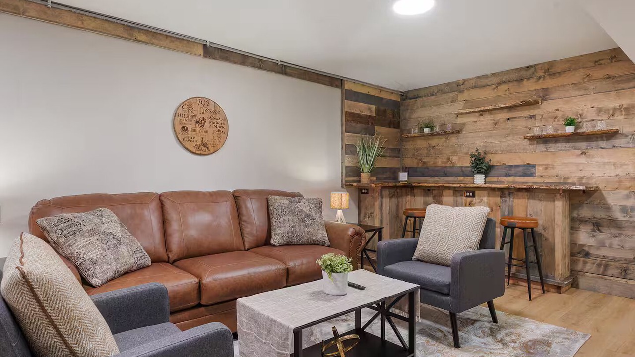 Photo of Livingroom in Bardstown