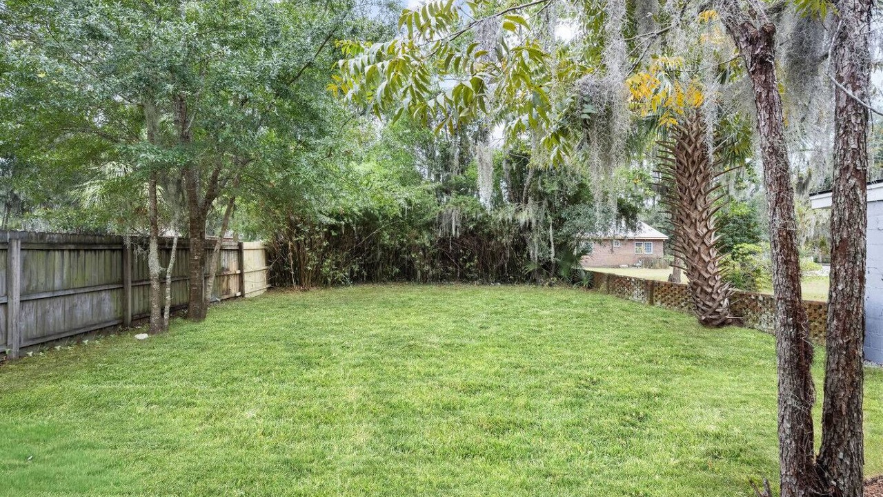 Photo of Outdoor in Northwest Quadrant