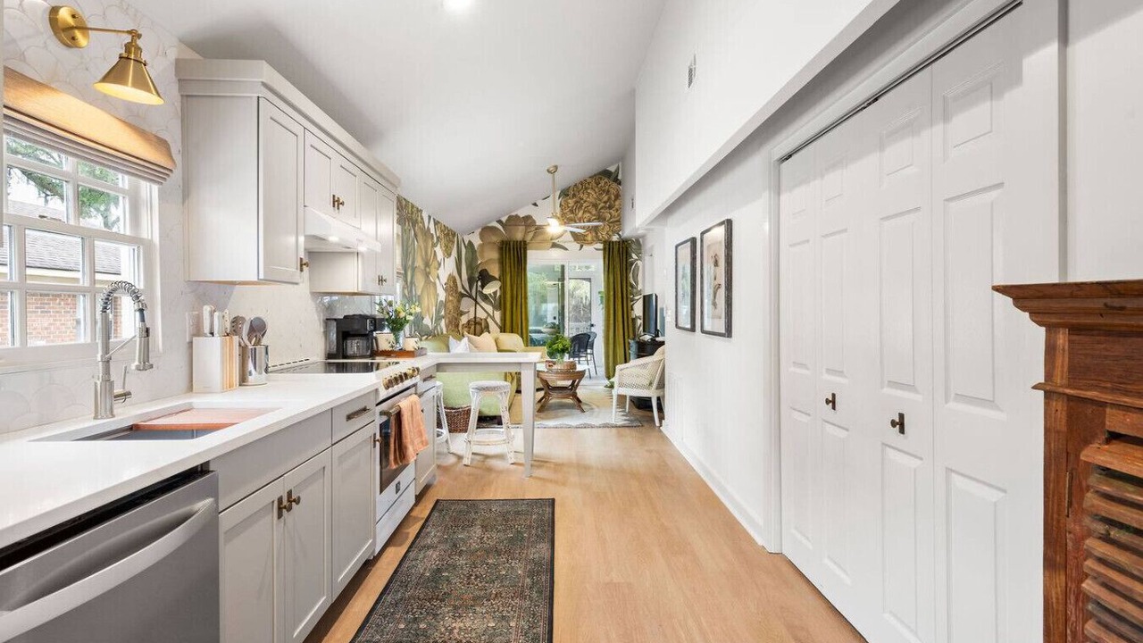 Photo of Kitchen in Northwest Quadrant