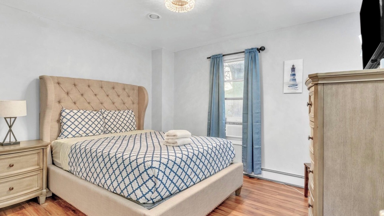Photo of Bedroom in Constable Hook