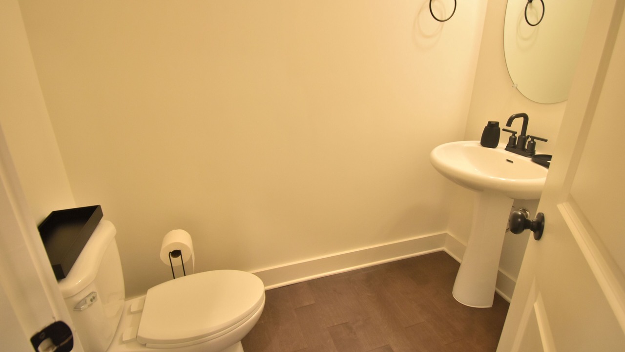 Photo of Bathroom in Winder