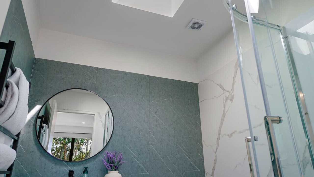 Photo of Bathroom in Otahuhu