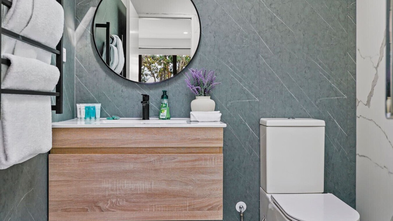 Photo of Bathroom in Otahuhu