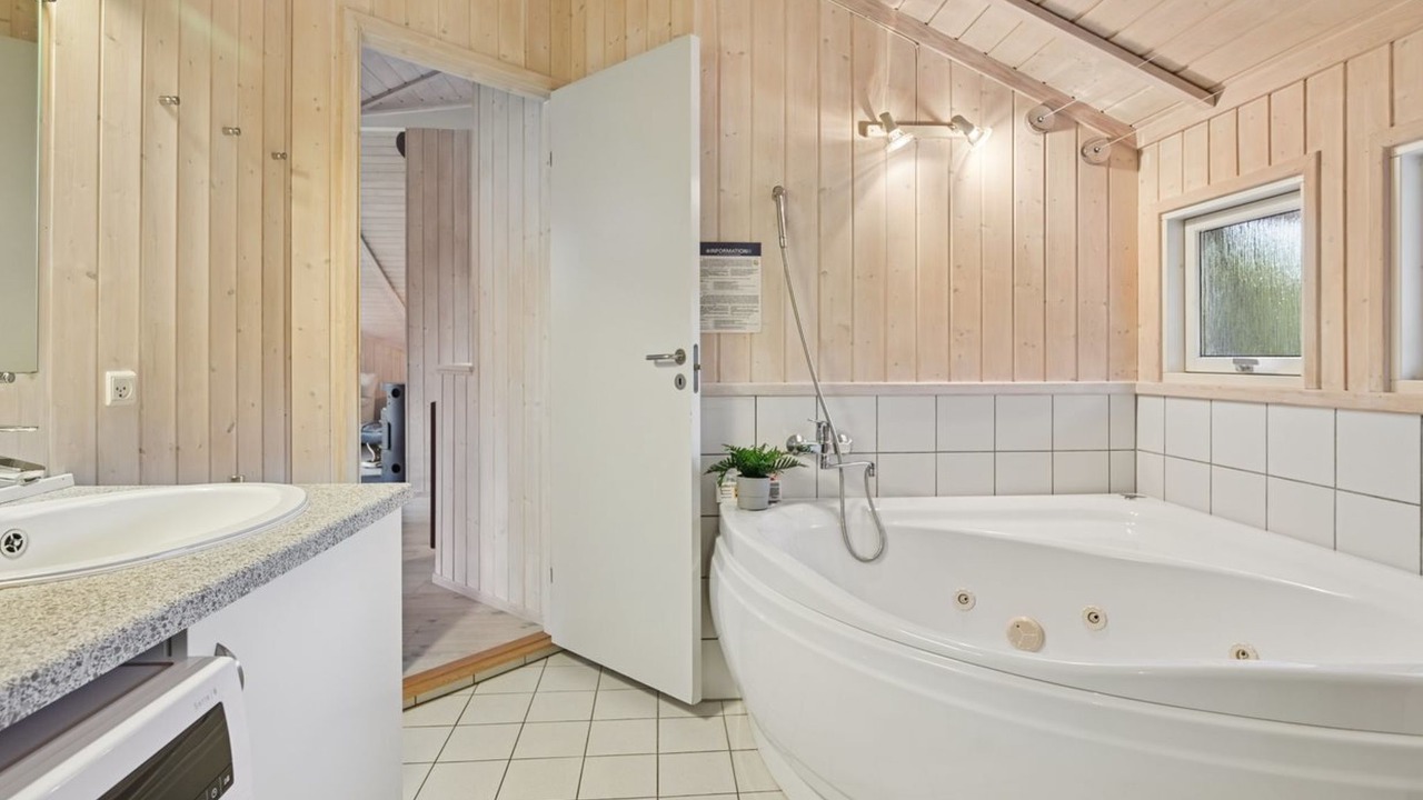 Photo of Bathroom in Dronningmolle