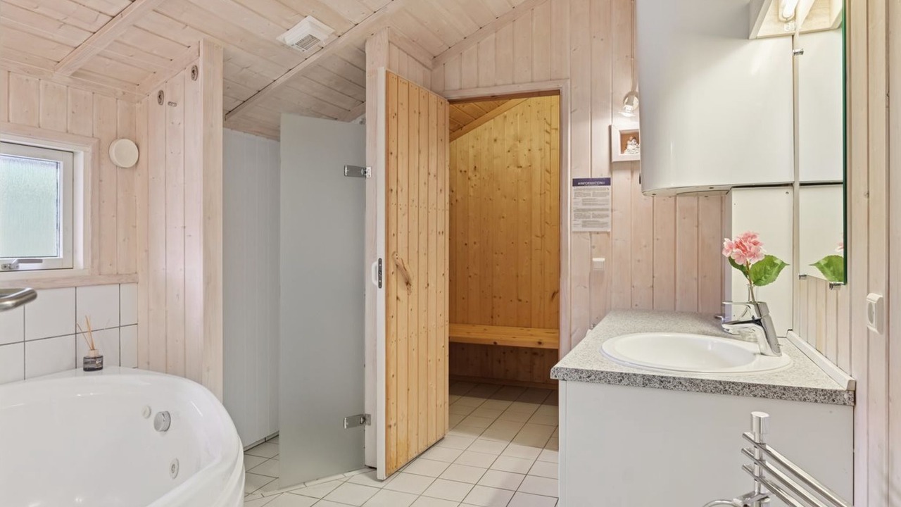 Photo of Bathroom in Dronningmolle