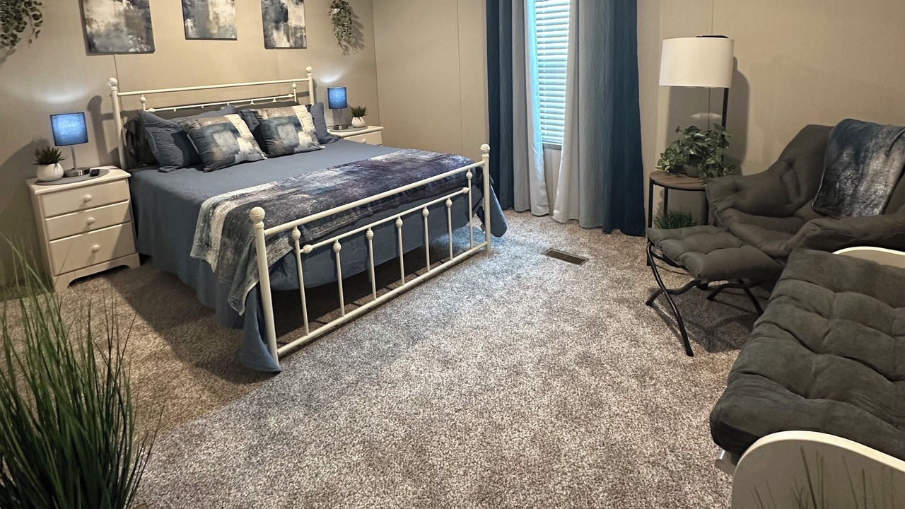Photo of Bedroom in Supply