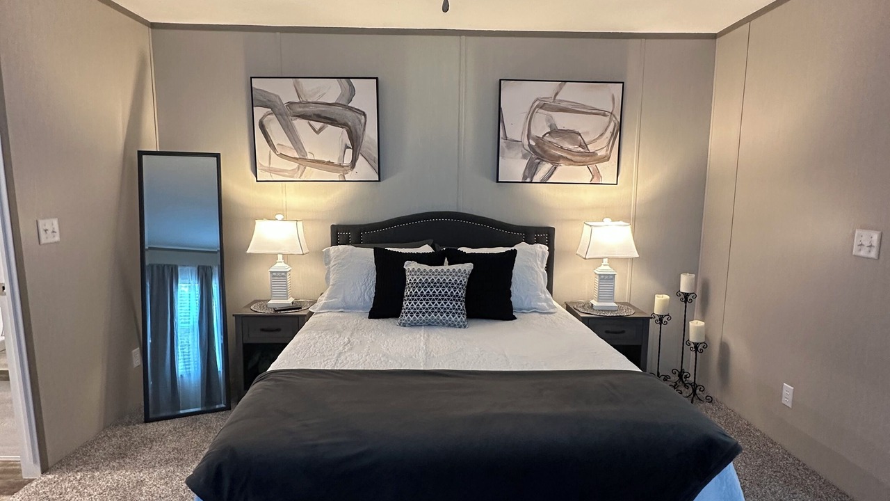 Photo of Bedroom in Supply