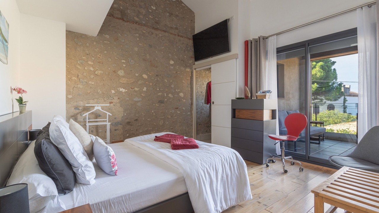 Photo of Bedroom in Bages
