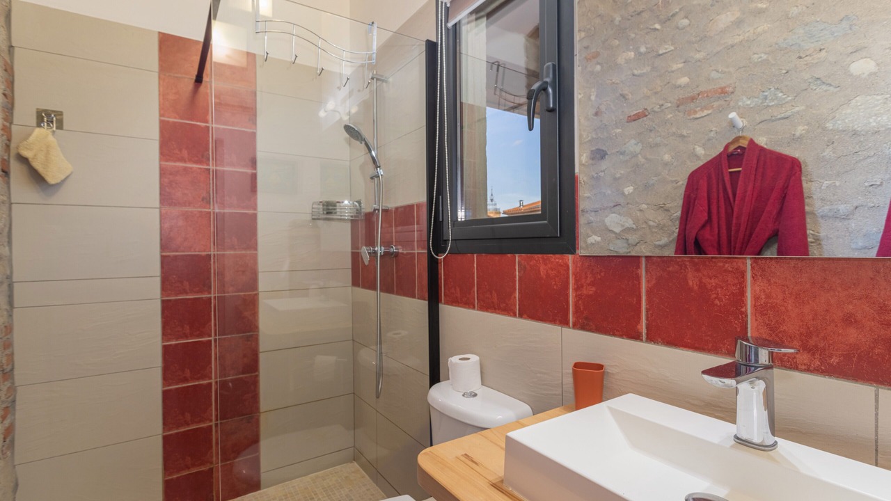 Photo of Bathroom in Bages