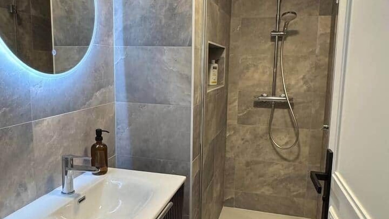 Photo of Bathroom in Provins