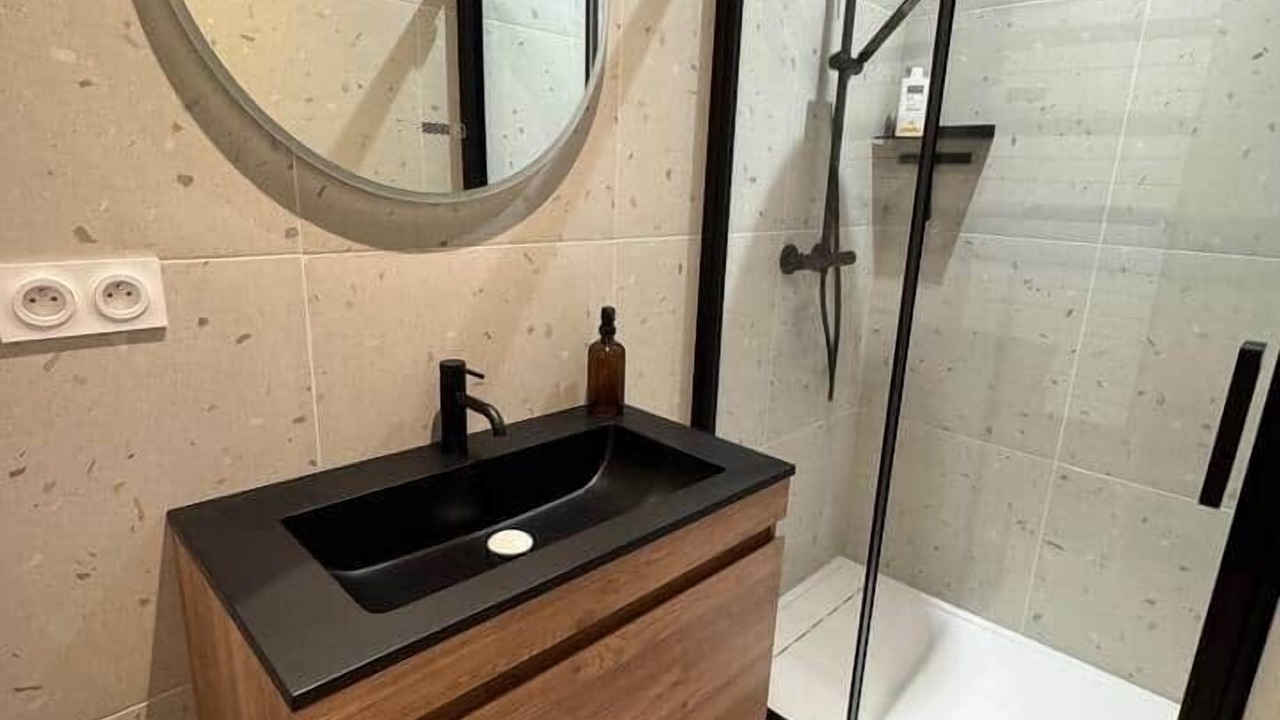 Photo of Bathroom in Provins