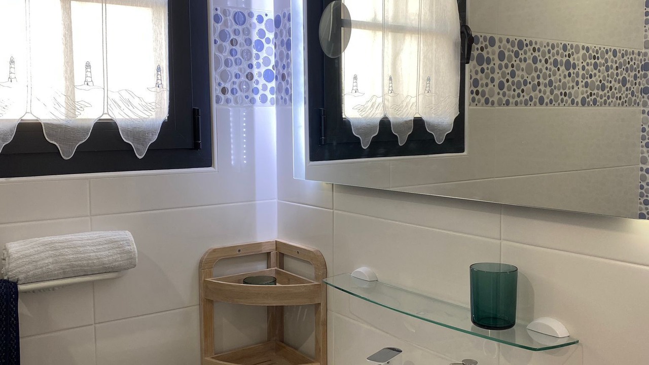 Photo of Bathroom in Le Grand-Village-Plage